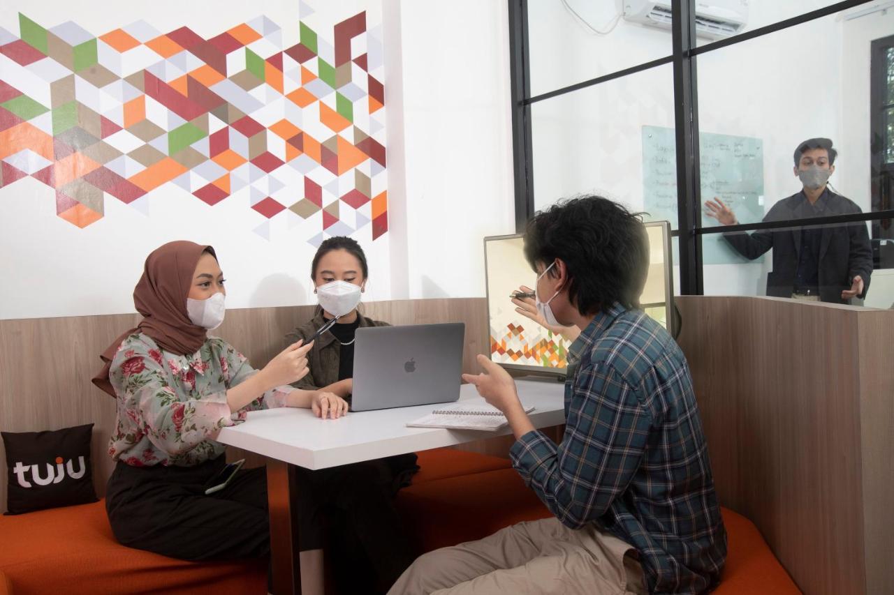Tuju Arteri Pods Asrama Jakarta